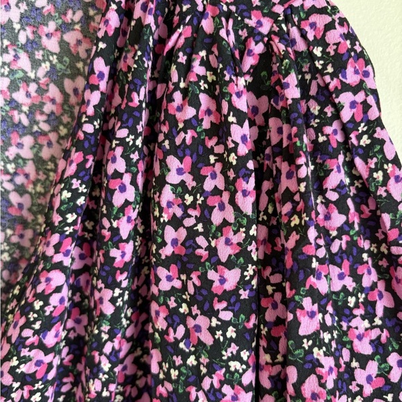 ZARA-NWT size XXL floral asymmetrical blouse w/peplum bottom. So stunning! New! - Picture 15 of 17